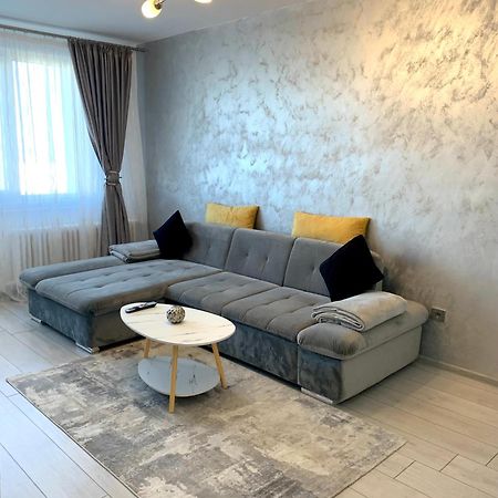 Victoriei Boulevard Private Apartment براشوف المظهر الخارجي الصورة